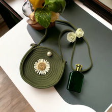 Load image into Gallery viewer, Boho Beach bag round