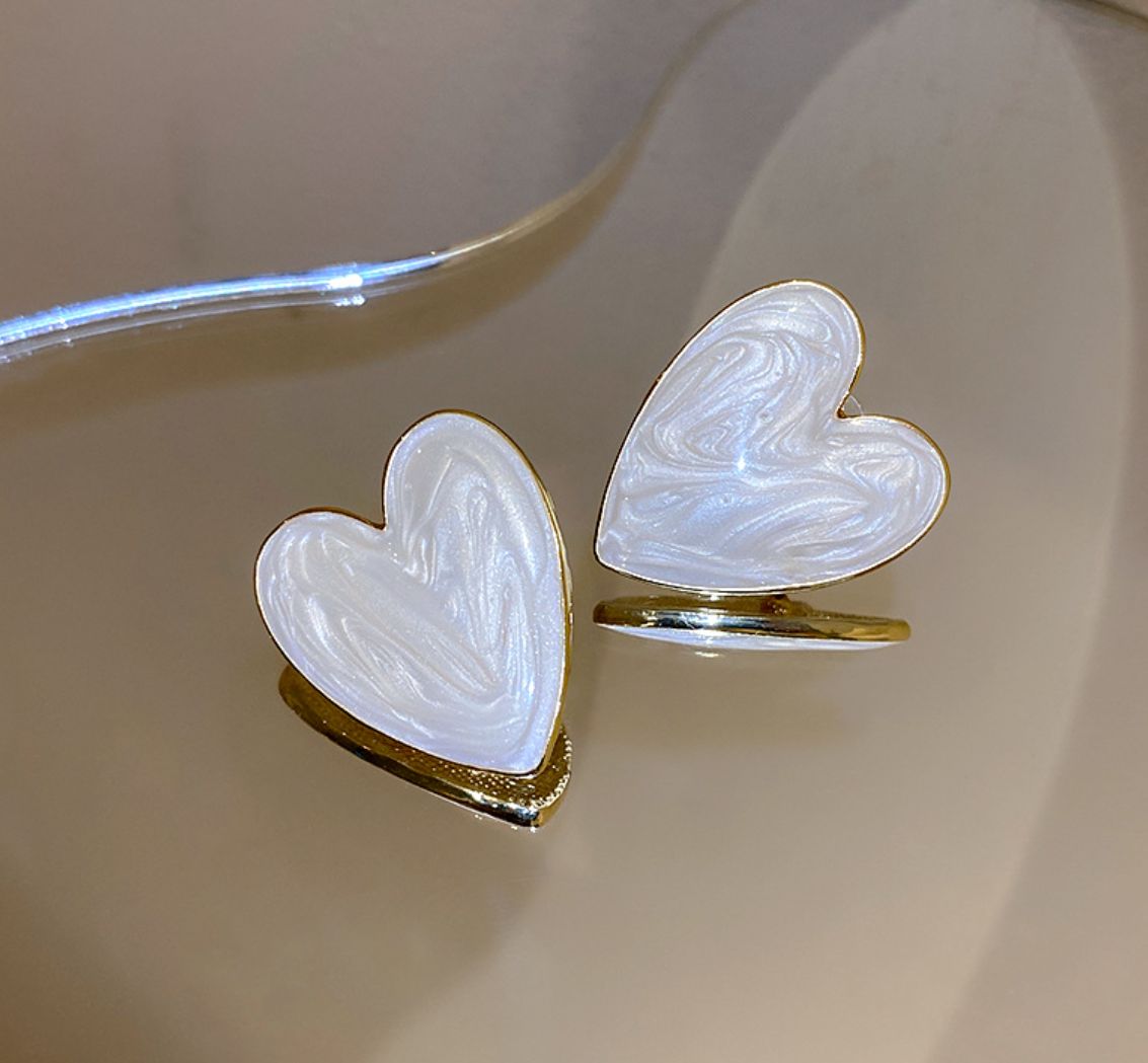 Heart Pearl Studs