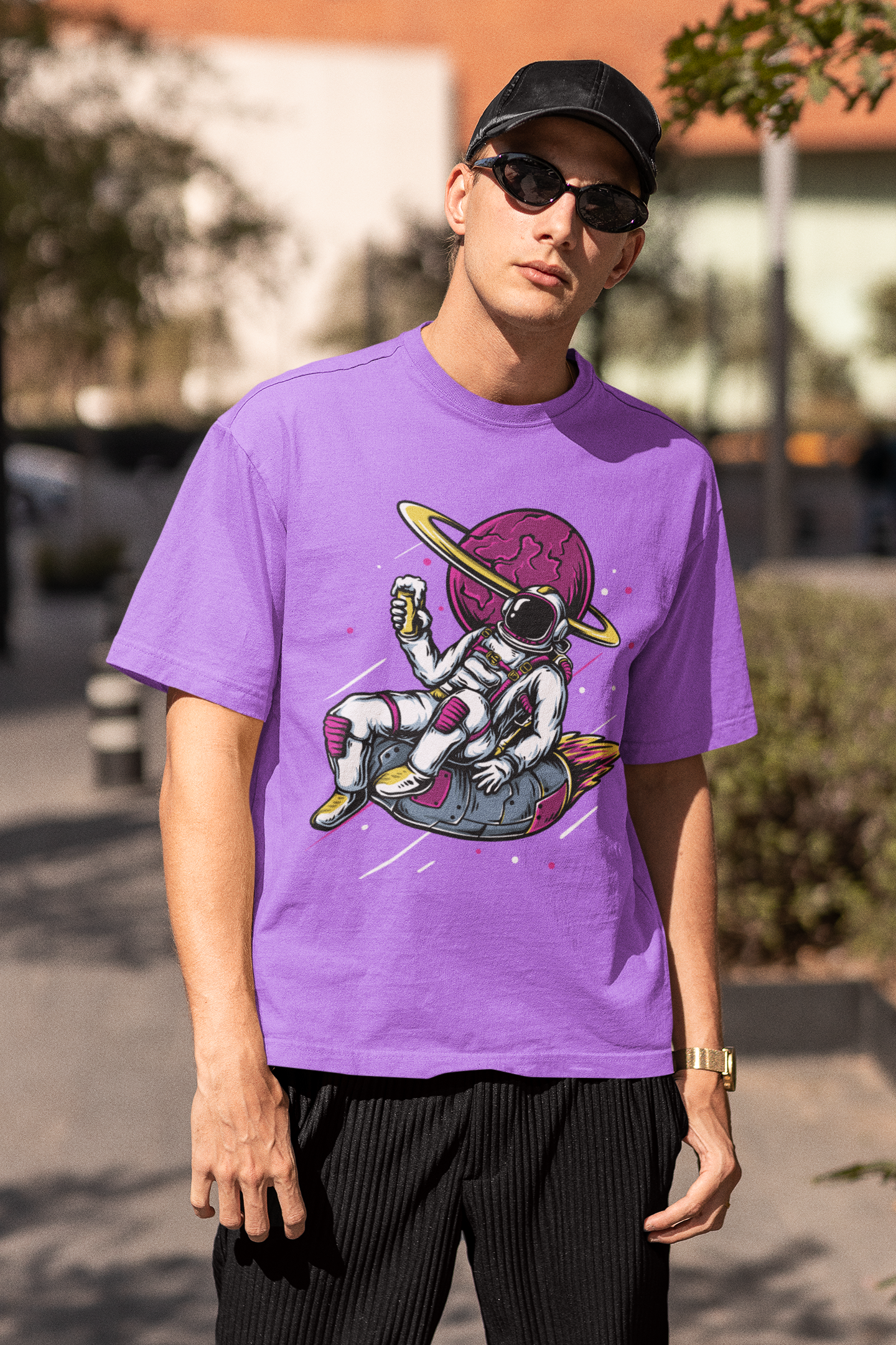 Astronaut Graphic Oversized Tshirt